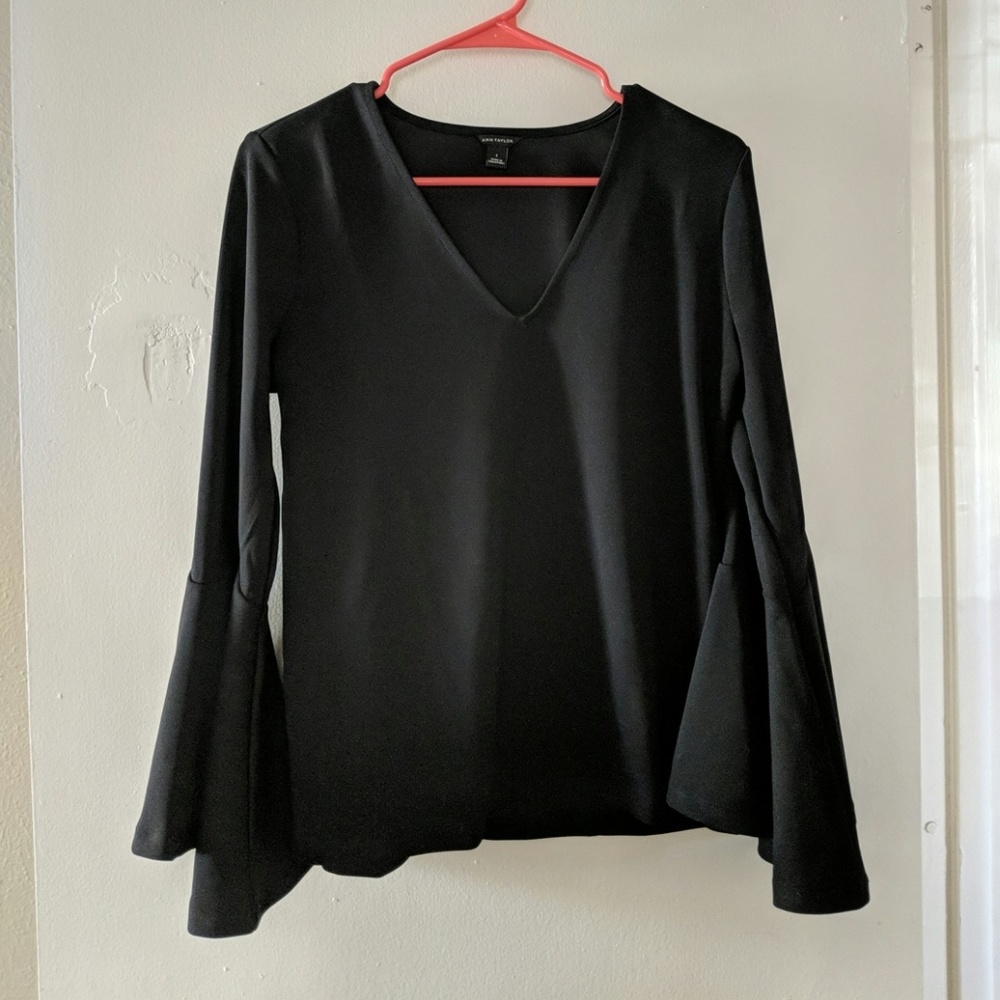 Ann Taylor Black flared arm shirt